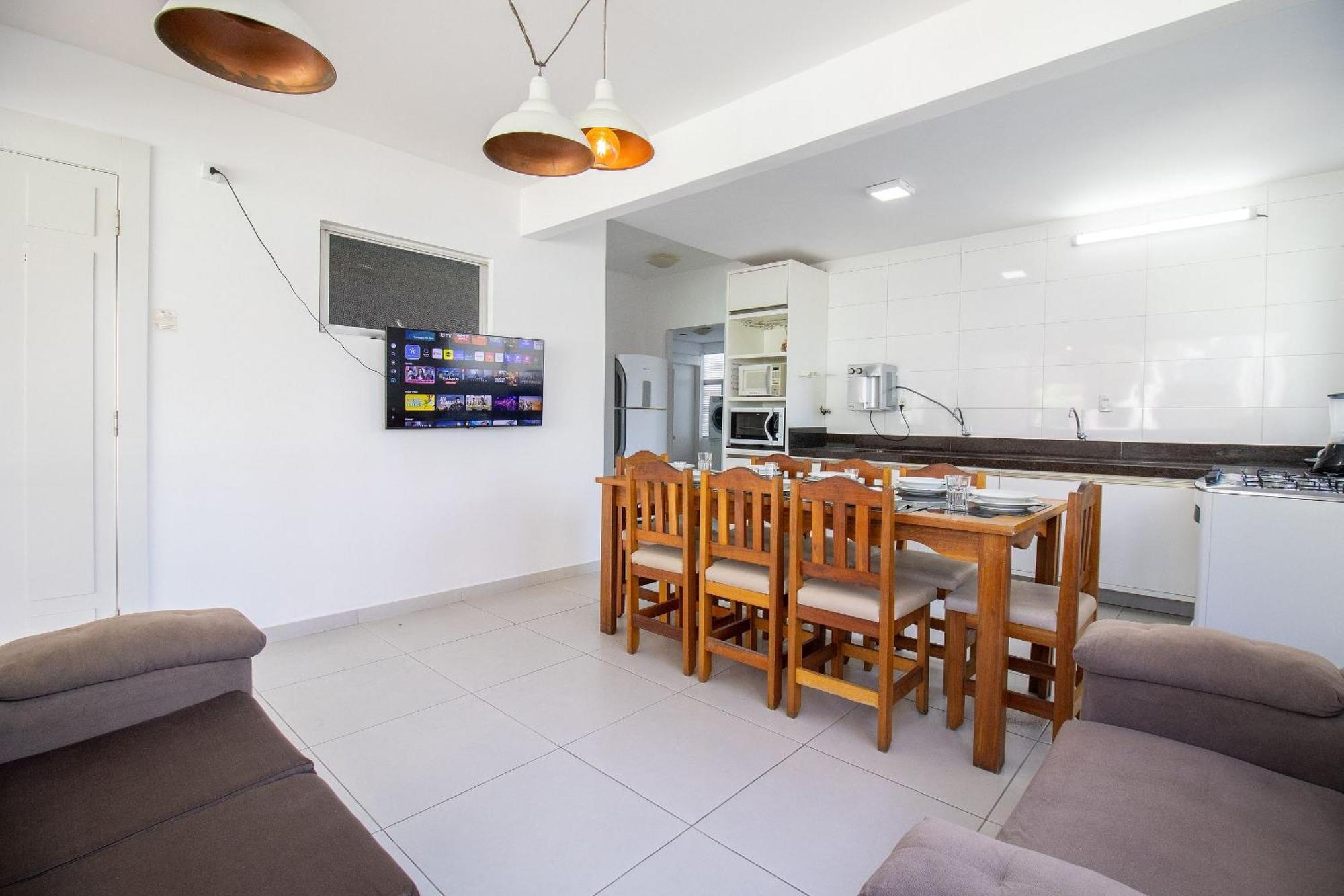 Apartamento Plt41 - Sacada Ampla Com Churrasqueira, 3 *